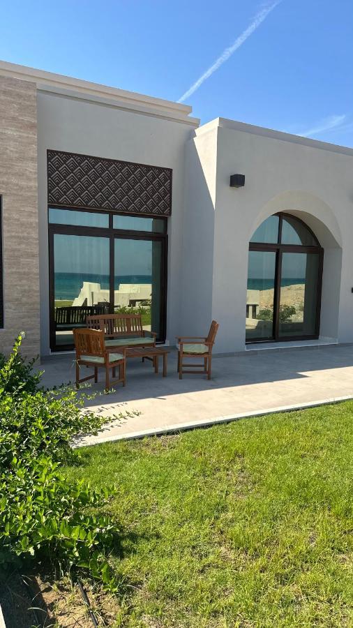 Beach Front Le Bon Villa Muscat Exterior photo